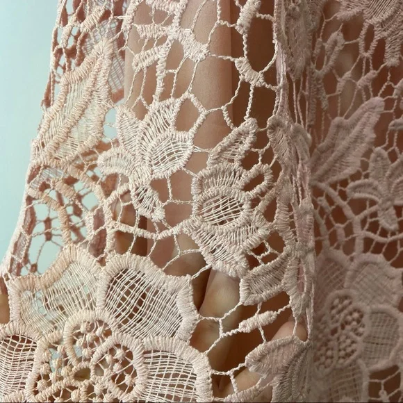 Pink Lace top - Picture 5 of 9